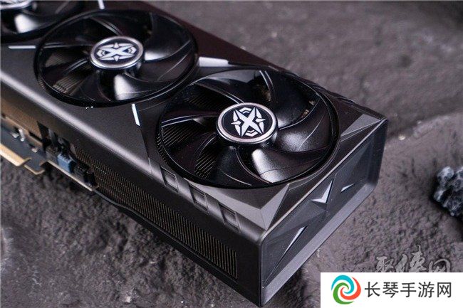 技嘉 GeForce RTX™ 50 系列显示卡正式上市，散热方案全面升级释放强劲性能