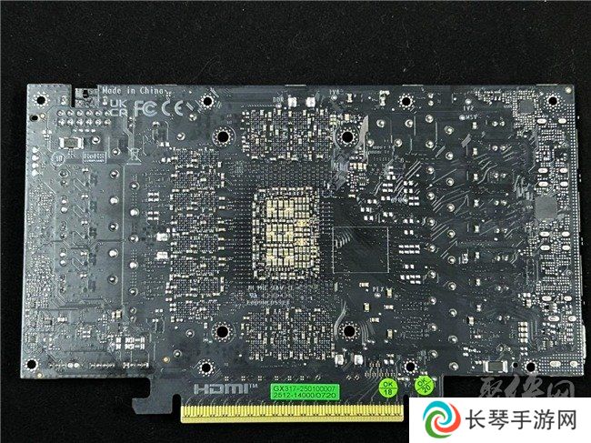 技嘉 GeForce RTX™ 50 系列显示卡正式上市，散热方案全面升级释放强劲性能