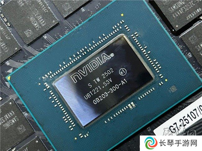 技嘉 GeForce RTX™ 50 系列显示卡正式上市，散热方案全面升级释放强劲性能
