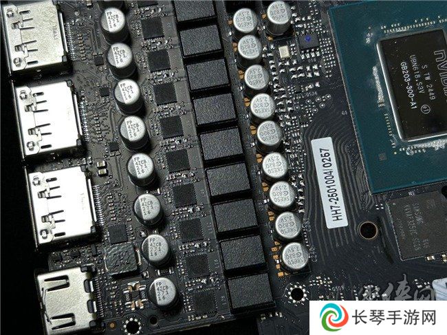 DLSS 4用实力告诉你！耕升 GeForce RTX 5070 Ti 追风不再是4K入门选择