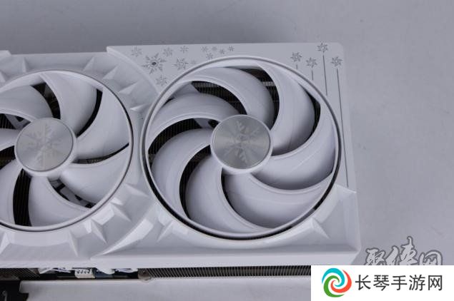 耕升 GeForce RTX 5090 D 解禁全新AI 兵器库！DLSS 4开启狂暴性能模式！