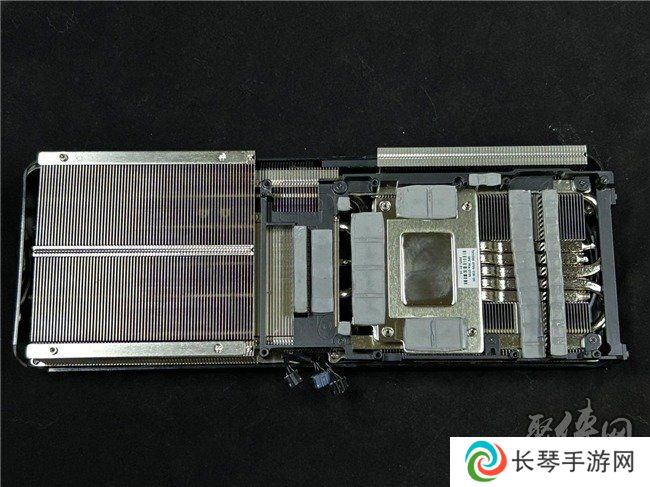 DLSS 4用实力告诉你！耕升 GeForce RTX 5070 Ti 追风不再是4K入门选择