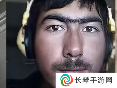 机翻味拉满的新疆普通话，怎么就成了大伙都在学的“馕言文”？
